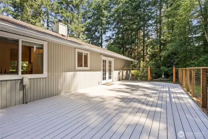 Enjoy this deck all summer long