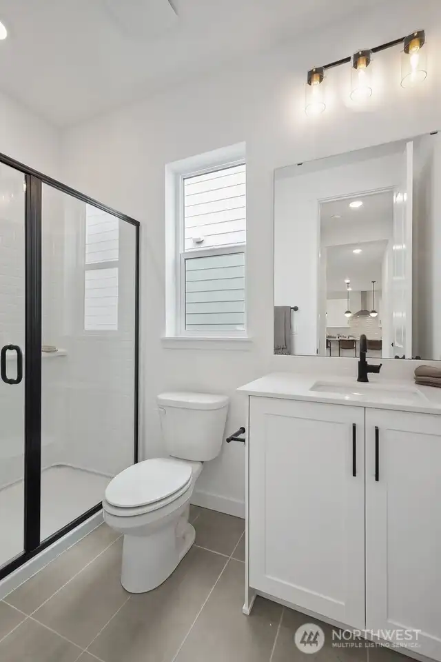 Photos are of a completed home and finishes and colors may vary. Photos are of a completed home and finishes and colors may vary.