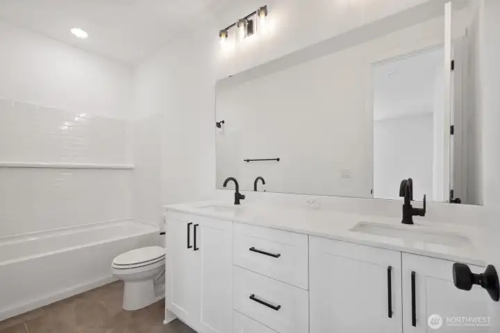 Photos are of a completed home and finishes and colors may vary. Photos are of a completed home and finishes and colors may vary.