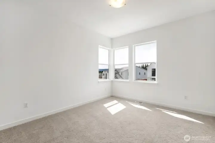 Photos are of a completed home and finishes and colors may vary. Photos are of a completed home and finishes and colors may vary.