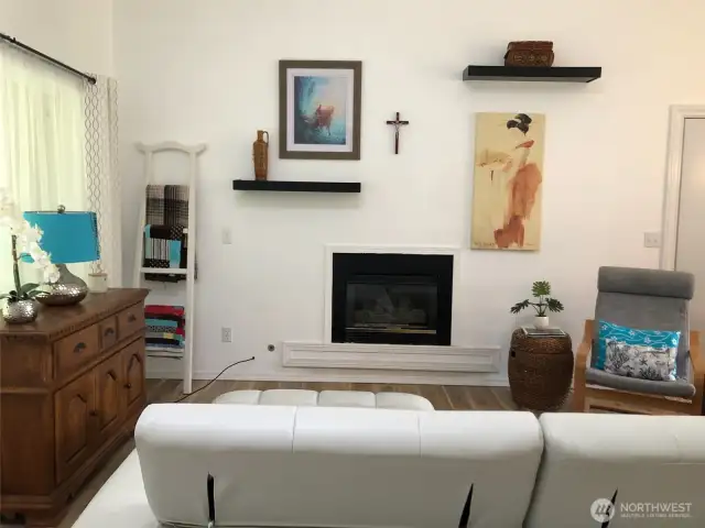 Propane fireplace in great room
