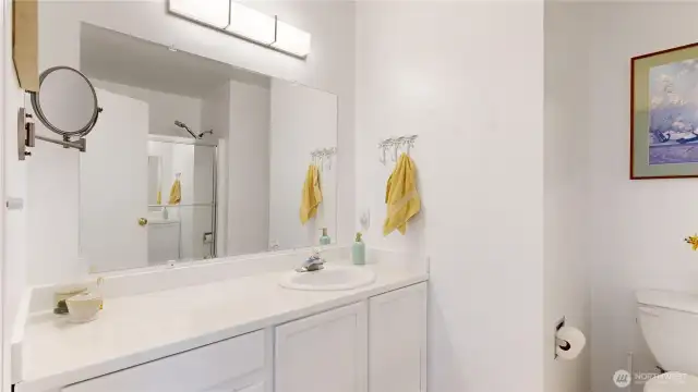 En suite BA