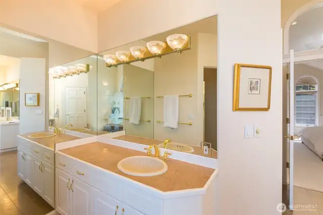One of the two vanities in the primary bath