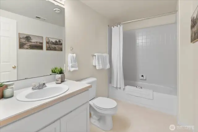 Full bath in basement