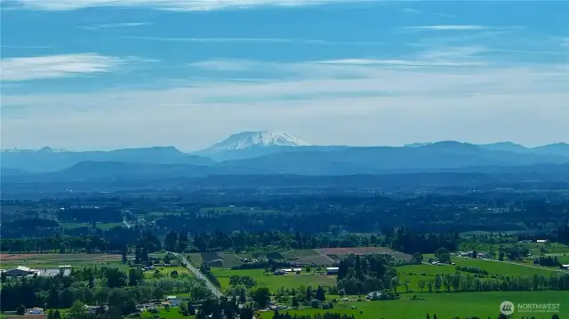 Mt St Helens on a clear day!