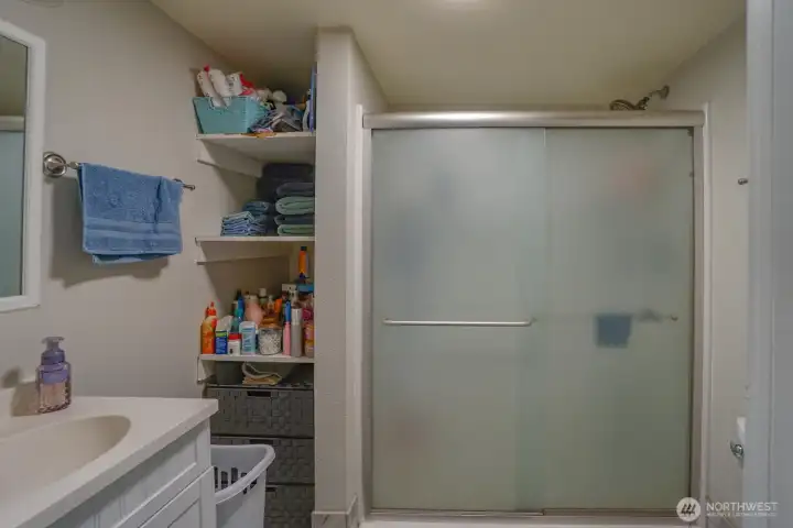 2nd Residence Bathroom