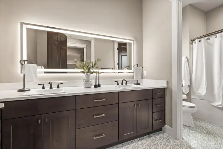 Upstairs full bath. All Bathrooms w/ Amorho LED Lighting Mirrors.