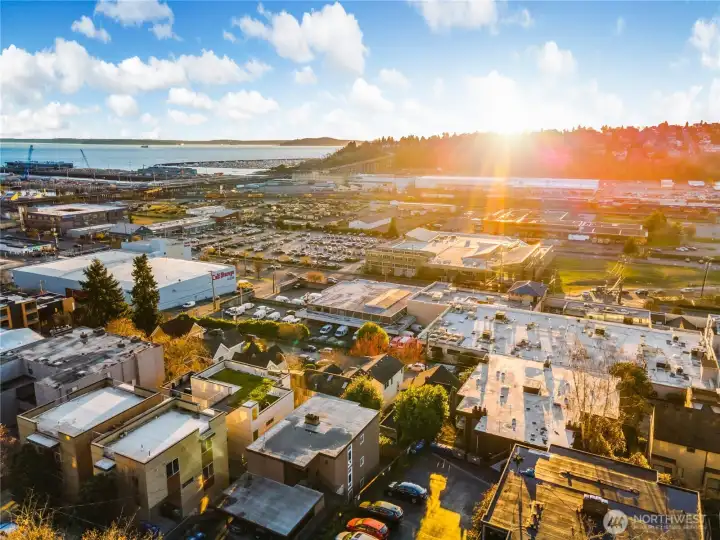 Come experience everything Seattle has to offer.