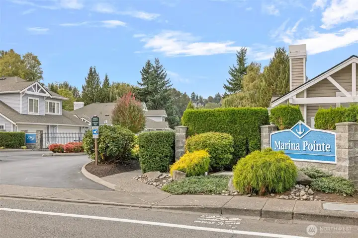 Welcome to Marina Pointe at The Lakes!