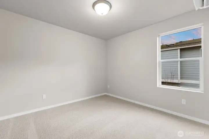 Photographs are for illustrative purposes only. Features, finishes, interior/exterior colors, landscaping and floorplan shown may vary from actual homes built