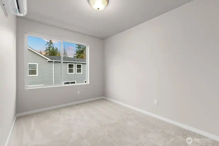 Photographs are for illustrative purposes only. Features, finishes, interior/exterior colors, landscaping and floorplan shown may vary from actual homes built