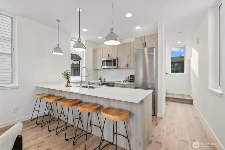 Level II Chief Eat-In Kitchen with Bosch appliances