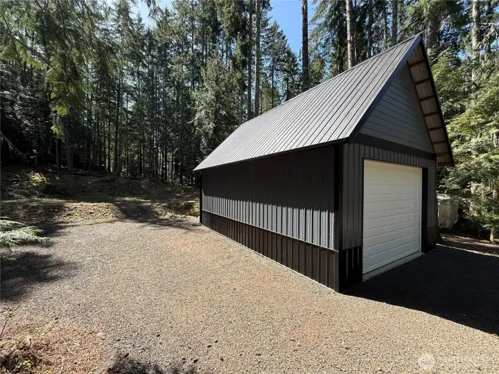 Plenty of room for extra parking, RV hookup and more!