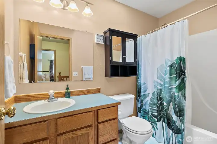 Bathroom 2 Bathroom 2