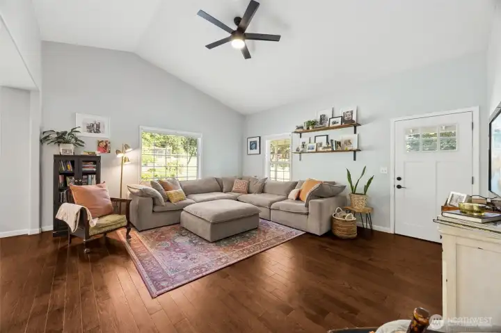 Comfy Family Room with vaulted ceilings and fan Comfy Family Room with vaulted ceilings and fan
