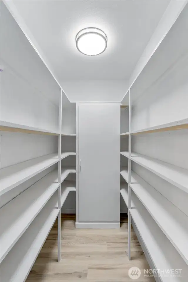 pantry/storage