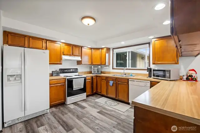 ADU Kitchen has ample storage and easy work space for food prep.