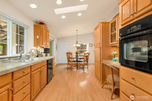 So much storage & counter space!