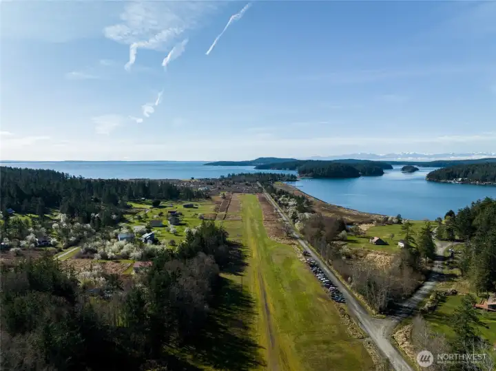 Decatur Shores Community Airstrip