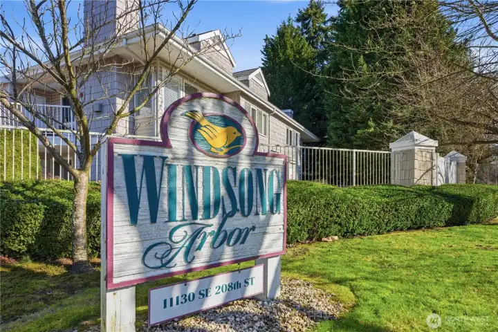 Welcome home to Windsong Arbor condos!