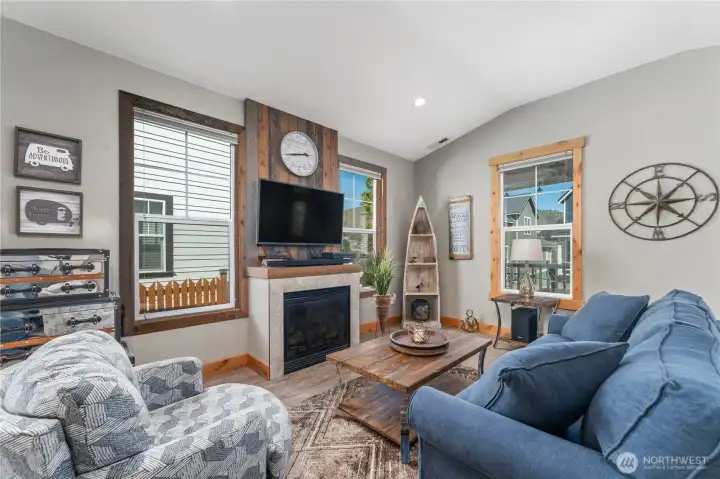 Main house - Living Room view 2.