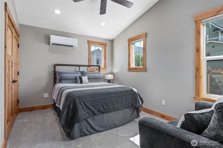 Carriage House - Bedroom.