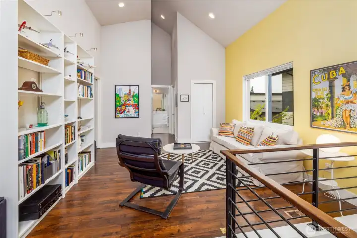 Upstairs loft open space