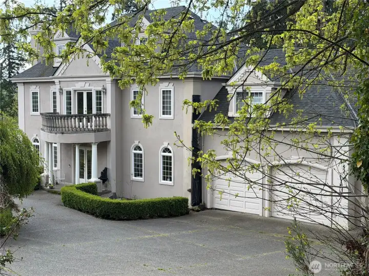 The following homes are your neighbors...