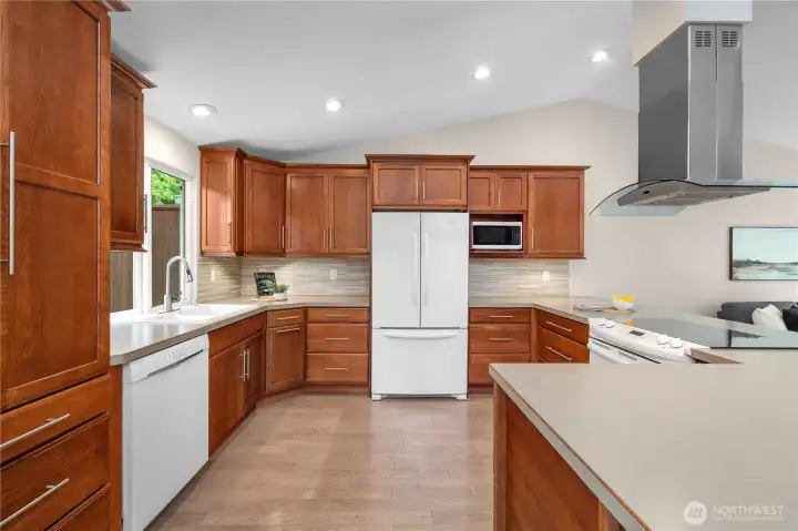 Lots of counter space for the avid cook.