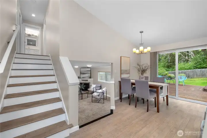 Gorgeous REAL oak hardwood floors