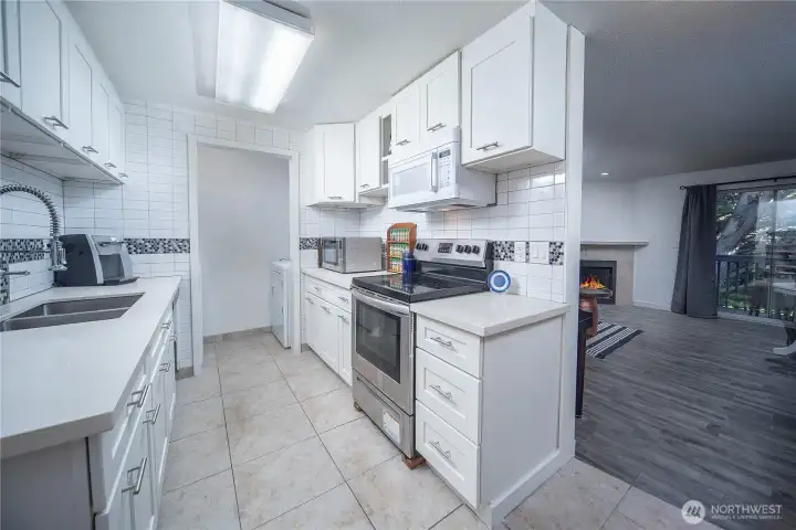 Ideal flow from kitchen into living room
