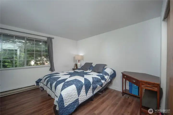 Expansive 2nd bedroom