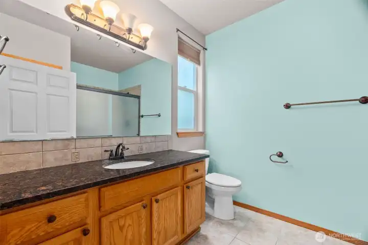Primary 1/1 Full Bath Primary 1/1 Full Bath