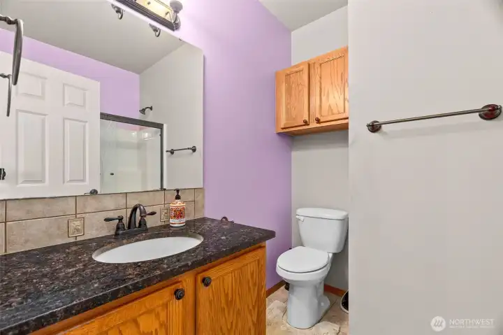 Full Guest bath Full Guest bath