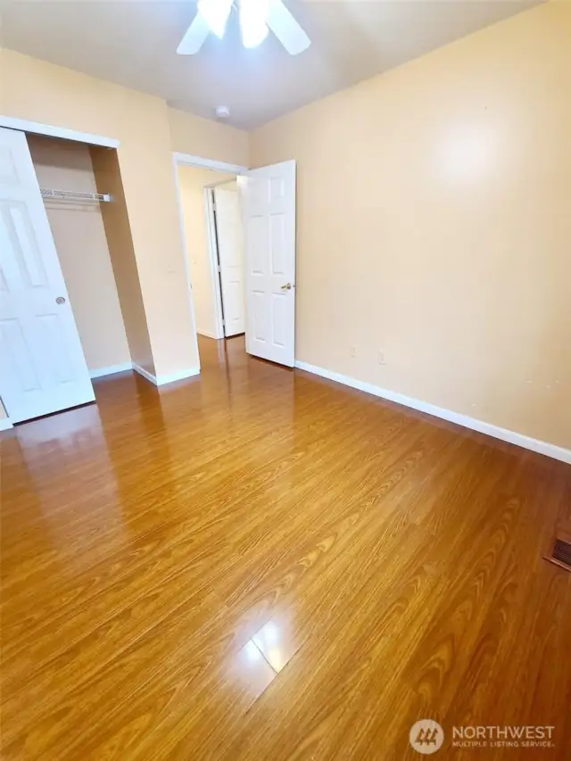 upstairs bedroom 3