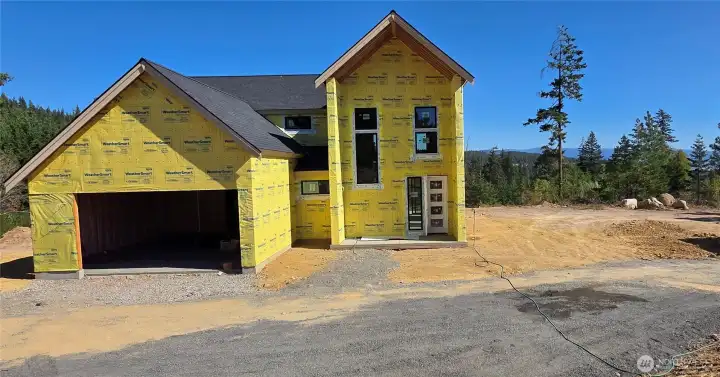 Photos, plans and elevations may be examples representing the community, community amenities, homes or artist’s renderings that may not accurately represent the actual condition of a homesite or home as constructed, and may also contain options and upgrades which are not included in the sale. Trailside Homes reserves the right to make changes to floor plans, specifications, dimensions, design and elevations without prior notice. Stated dimensions and square footage, if applicable, are estimated and should not be used as representations of the home’s actual size.
