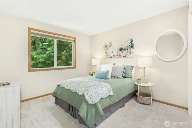 One of the good sized guest rooms.