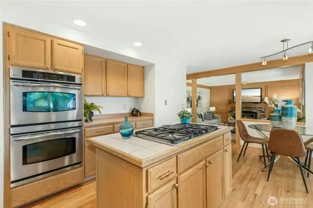 Angle showing off the dual stainless steel ovens.