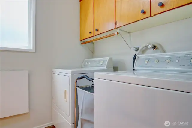 Laundry Room with Washer & dryer,