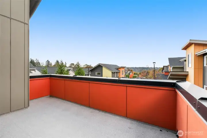 6018 Deck faces west for sunsets over the mountains