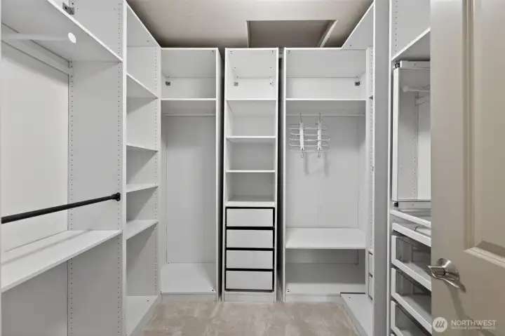 Look at all of that closet space and built-in storage and organization. All ready for your designer wardrobe!