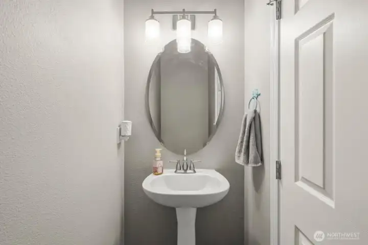 CONVENIENT POWDER ROOM ON THE MAIN FLOOR