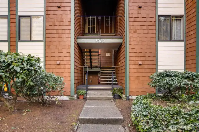 Step into this stylish third-floor condominium, where tranquility meets convenience!