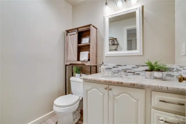 Hall bathroom for guests