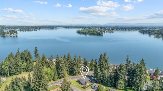 Location of home with Beautiful Lake Tapps as your year round view!