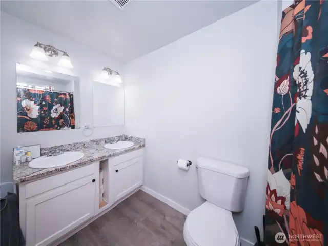 Primary bath