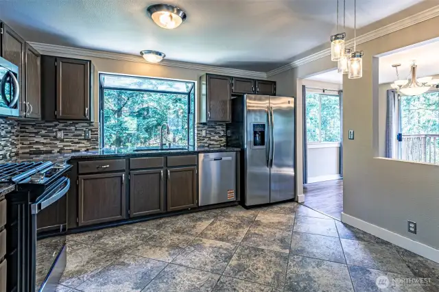 Another view of the kitchen.