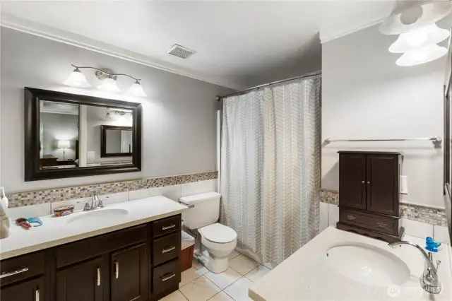 Updated Primary Bath!