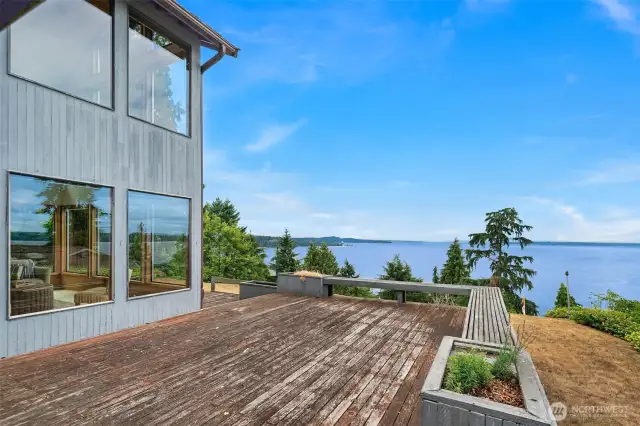 This deck is accessed off the dining room and the front yard.