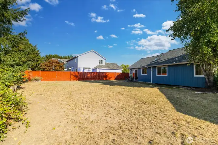Plenty of room to do garden beds and build your dream back yard